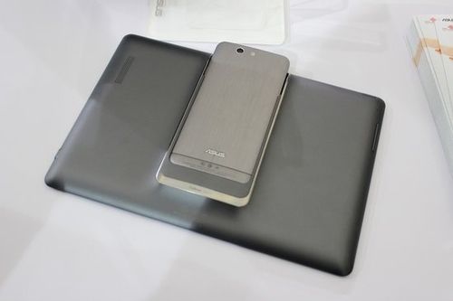 华硕发布PadFone无限变形手机 裸机价格4999