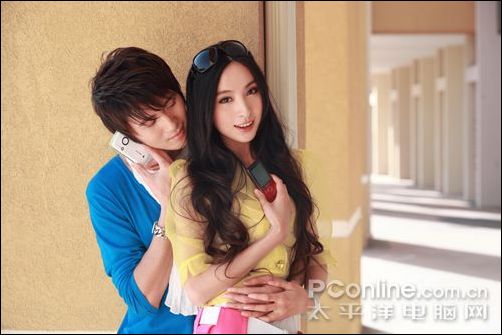 超<em>短裤</em>粉丝袜!小龙女彤彤暧昧演绎联想S900图