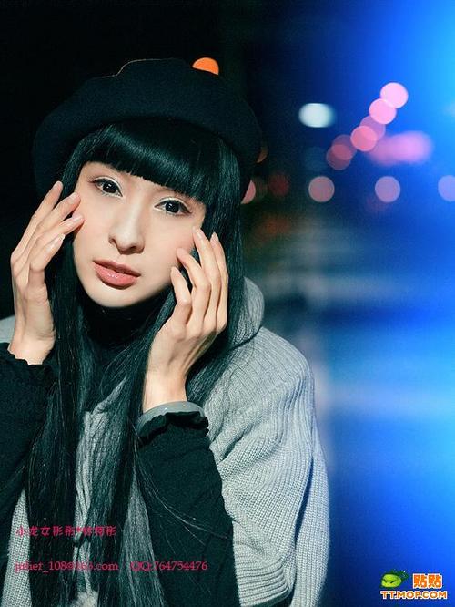 手机壁纸:瓷娃娃<em>小龙女彤彤写真</em> (3)--手机频道
